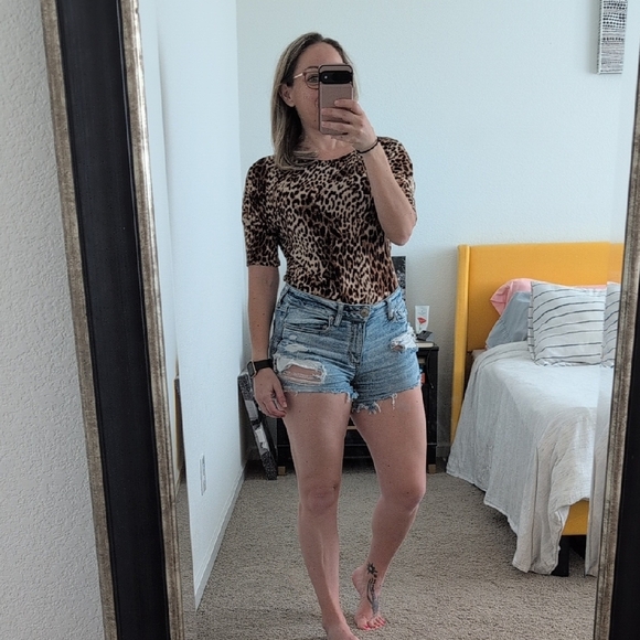 Philosophy Leopard Print Top Dolman Short Sleeve Size Medium Petite Animal Print - Picture 2 of 8